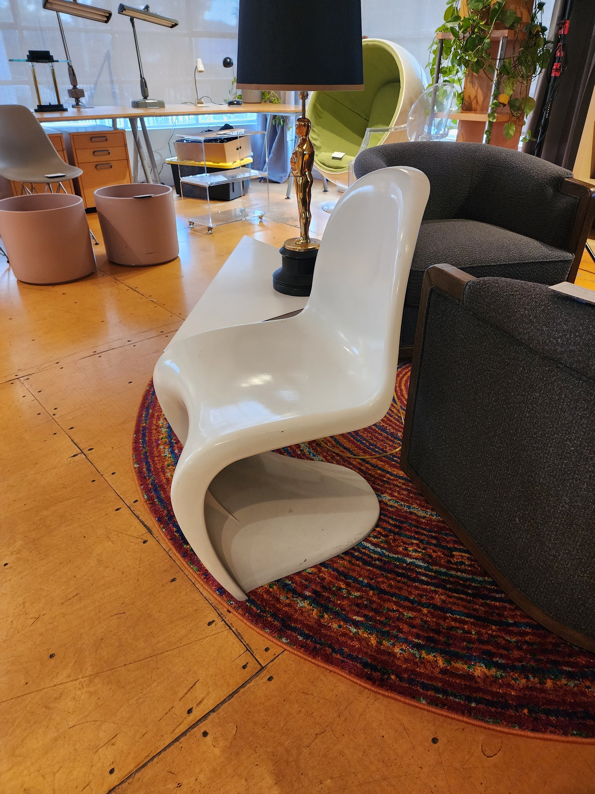 Style of Verner Panton Chair.
